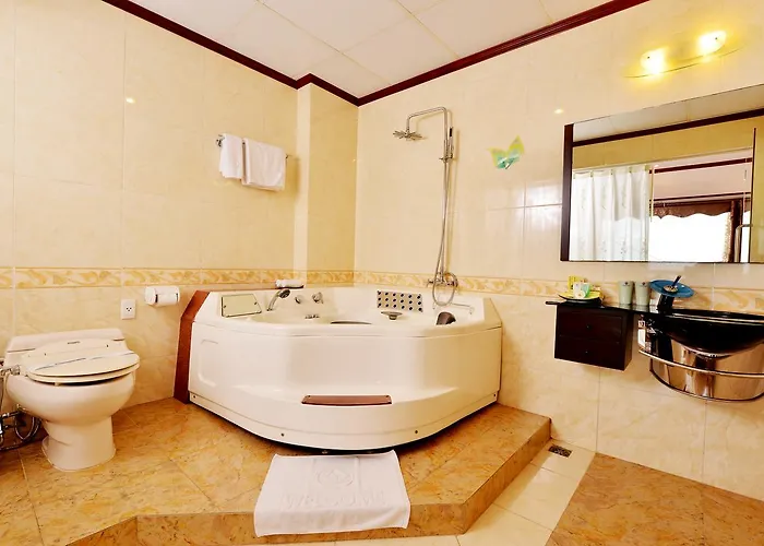 Grand Hotel Ha Long