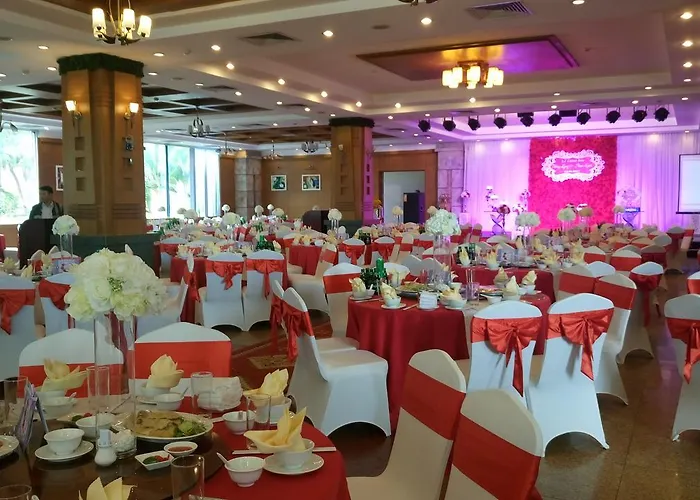 Grand Ha Long