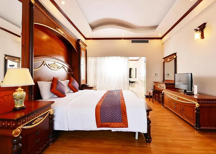 Hotel Grand 4*