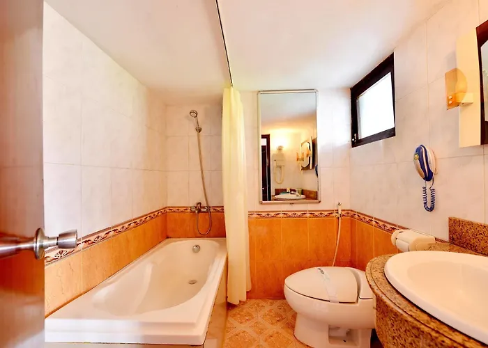 Grand Hotel Ha Long
